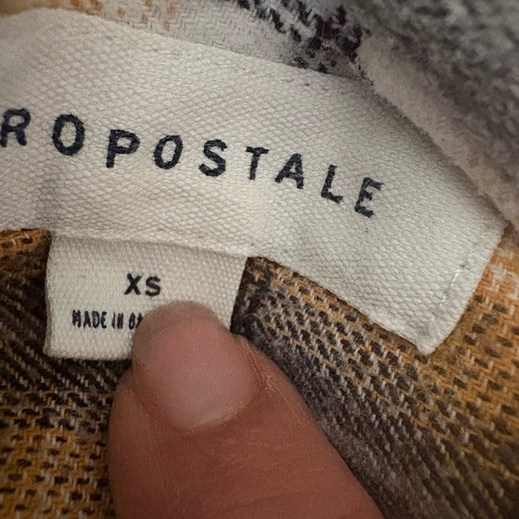 AEROPOSTALE PLAID HOODIE SIZE XS PLAID FLANNEL - Picture 3 of 3